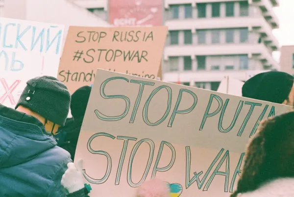 Jak wojna Putina wpływa na małe firmy w Rosji? Analiza skutków i wyzwań