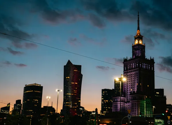 10 mln Polaków zainwestowało w kryptowaluty? Analiza kontrowersyjnego raportu