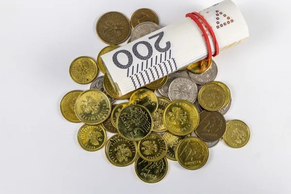 Jak państwo gwarantuje świadczenia od ubezpieczycieli?