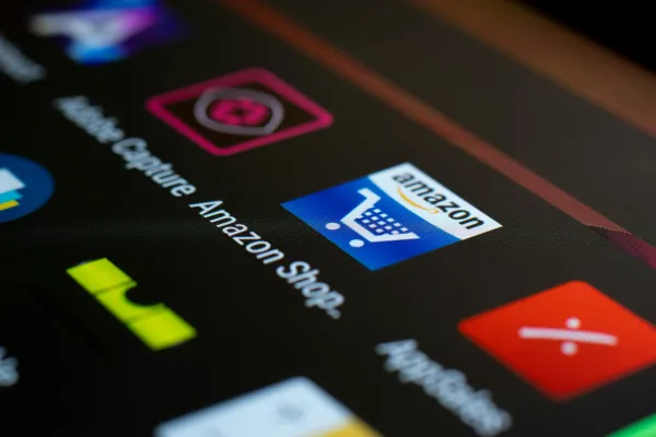 Jak płatności odroczone zmieniają e-commerce w 2025 roku?