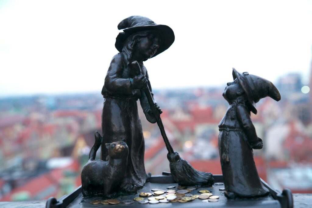 Polacy odłożyli już 4,2 bln zł — oszczędności rosną trzeci kwartał z rzędu